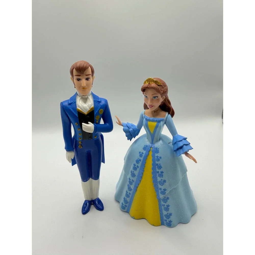 Disney Sofia the First Figure Set King Roland Queen Miranda Sofia Amber 4pc